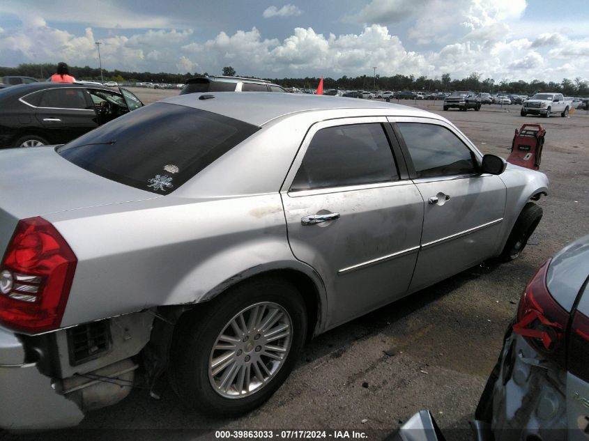2010 Chrysler 300 Touring/Signature Series/Executive Series VIN: 2C3CA5CV1AH104786 Lot: 39863033