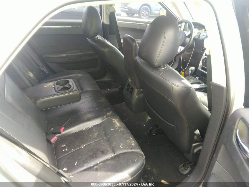 2010 Chrysler 300 Touring/Signature Series/Executive Series VIN: 2C3CA5CV1AH104786 Lot: 39863033