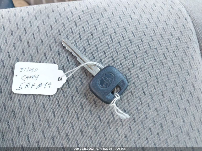 2003 Toyota Camry Le VIN: 4T1BE32K23U657627 Lot: 39863062