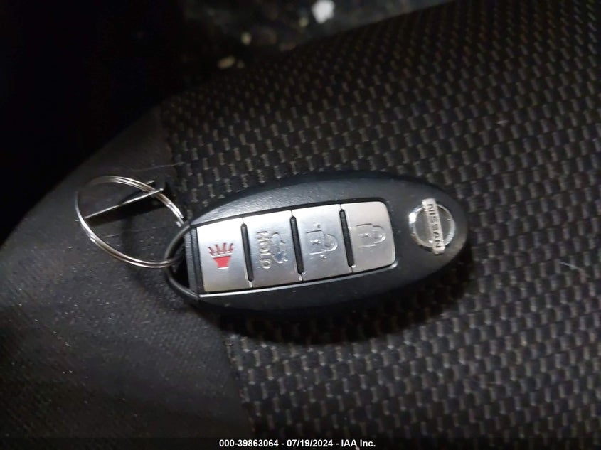 2013 Nissan Versa 1.6 Sl VIN: 3N1CN7AP9DL890240 Lot: 39863064