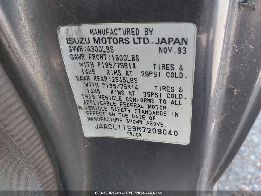 1994 Isuzu Conventional Short Bed VIN: JAACL11E9R7208040 Lot: 39863243