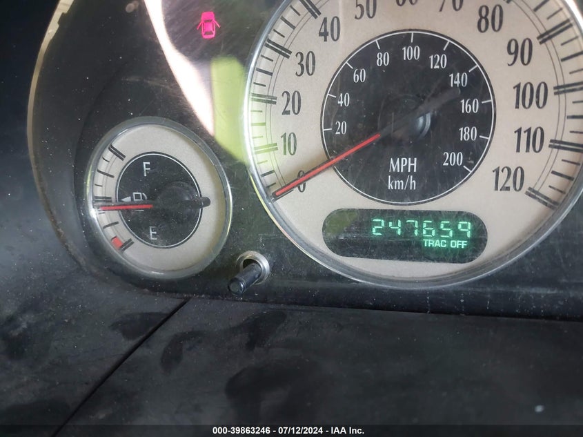 2001 Chrysler Town & Country Lxi VIN: 2C4GP54L61R385051 Lot: 39863246