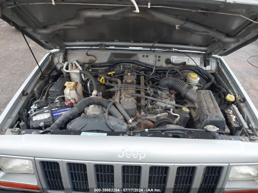 2001 Jeep Cherokee Sport VIN: 1J4FF48S01L592838 Lot: 39863254