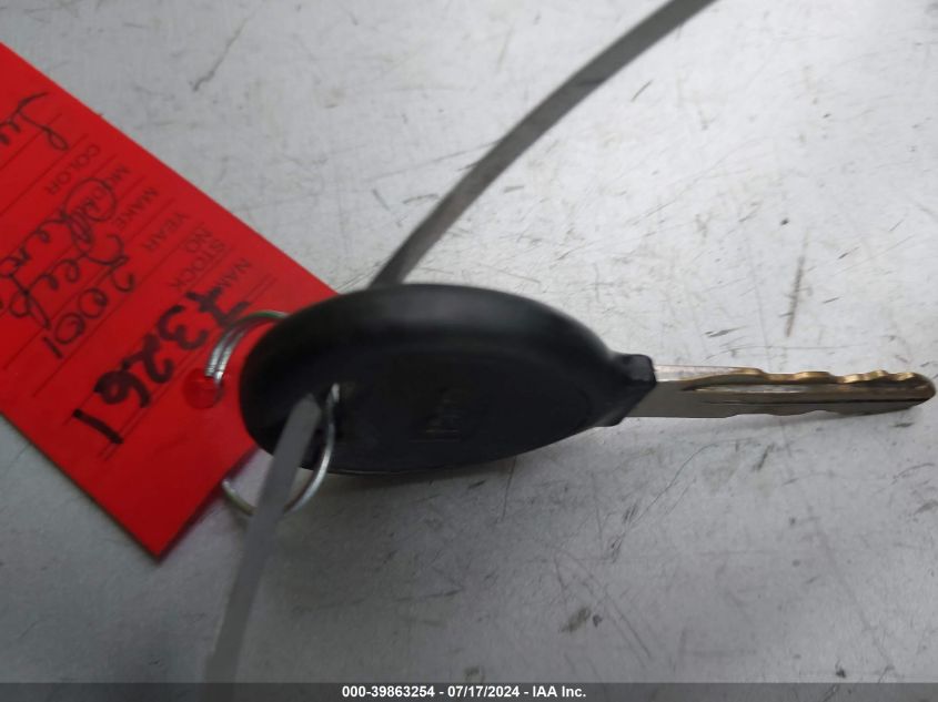 2001 Jeep Cherokee Sport VIN: 1J4FF48S01L592838 Lot: 39863254