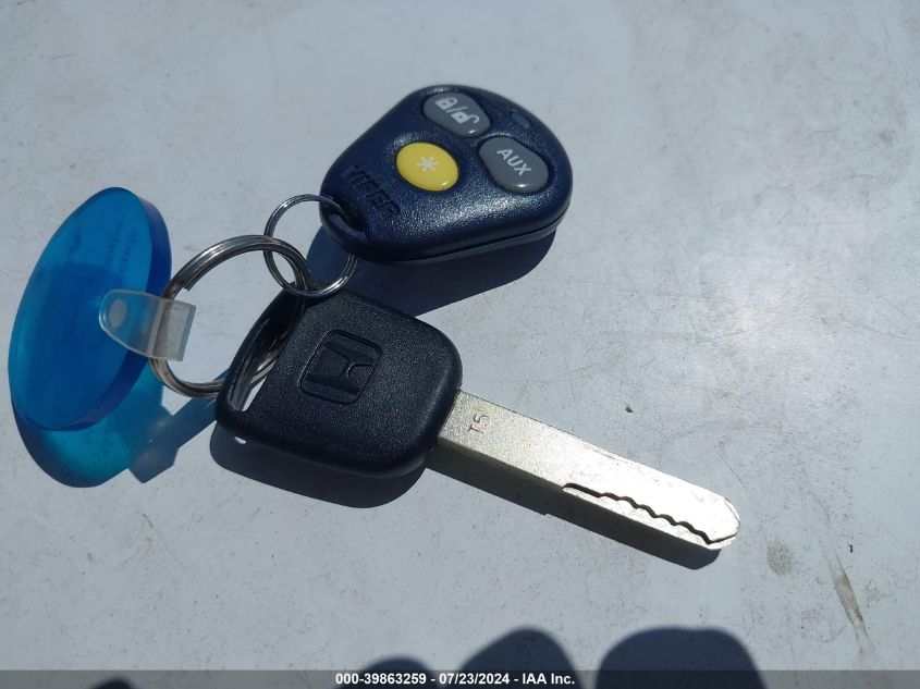 2004 Honda Cr-V Lx VIN: JHLRD684X4C013531 Lot: 39863259