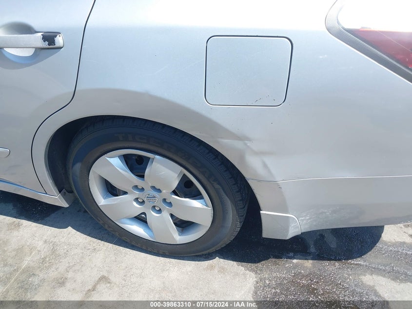 2008 Nissan Altima 2.5 S VIN: 1N4AL21E88N450257 Lot: 39863310