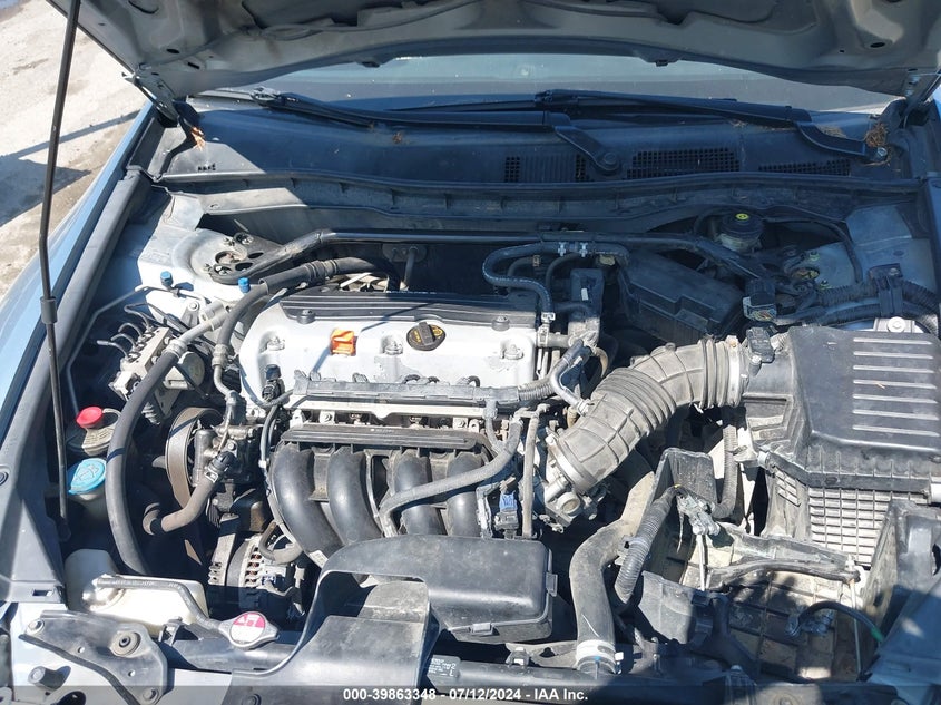 2011 Honda Accord 2.4 Ex-L VIN: 1HGCP2F83BA047426 Lot: 39863348