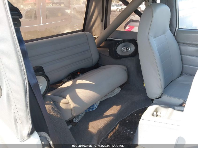 1990 Jeep Wrangler / Yj Islander VIN: 2J4FY39TXLJ522851 Lot: 39863405