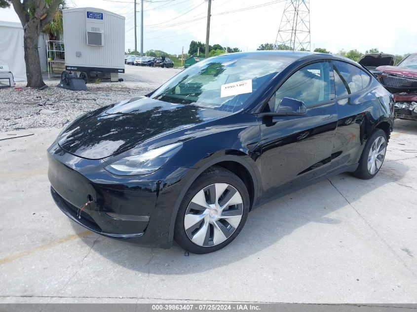 7SAYGDEE5PF623722 2023 TESLA MODEL Y - Image 2