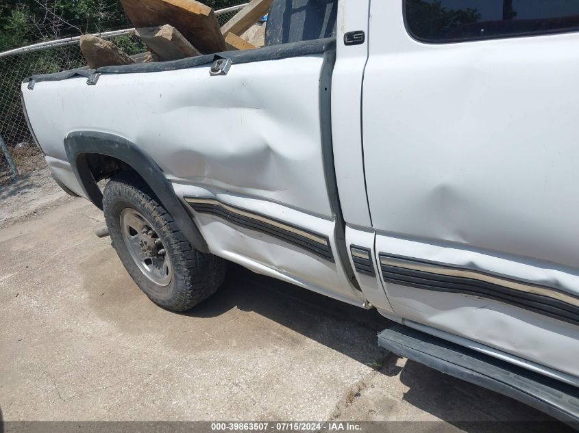 2001 Chevrolet Silverado 2500Hd Ls VIN: 1GCHC29G91E290328 Lot: 39863507