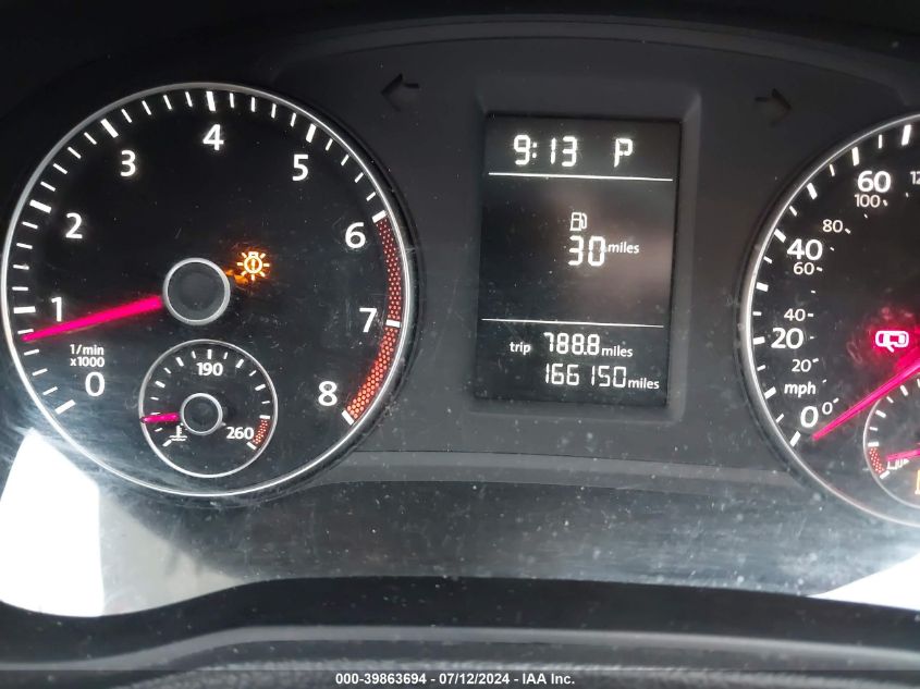 2015 Volkswagen Passat 1.8T Limited Edition VIN: 1VWAT7A31FC118687 Lot: 39863694