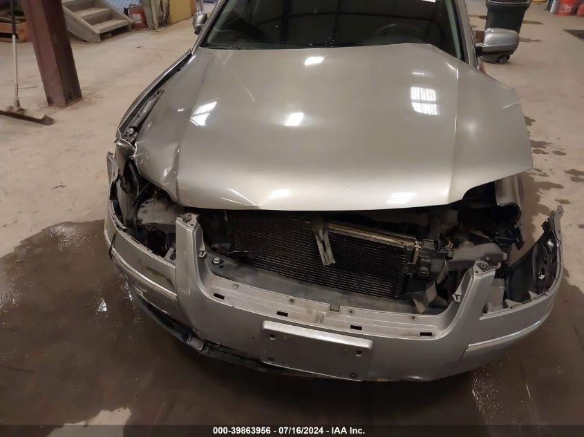 2004 Volkswagen Passat Gl VIN: WVWMD63B64E032885 Lot: 39863956