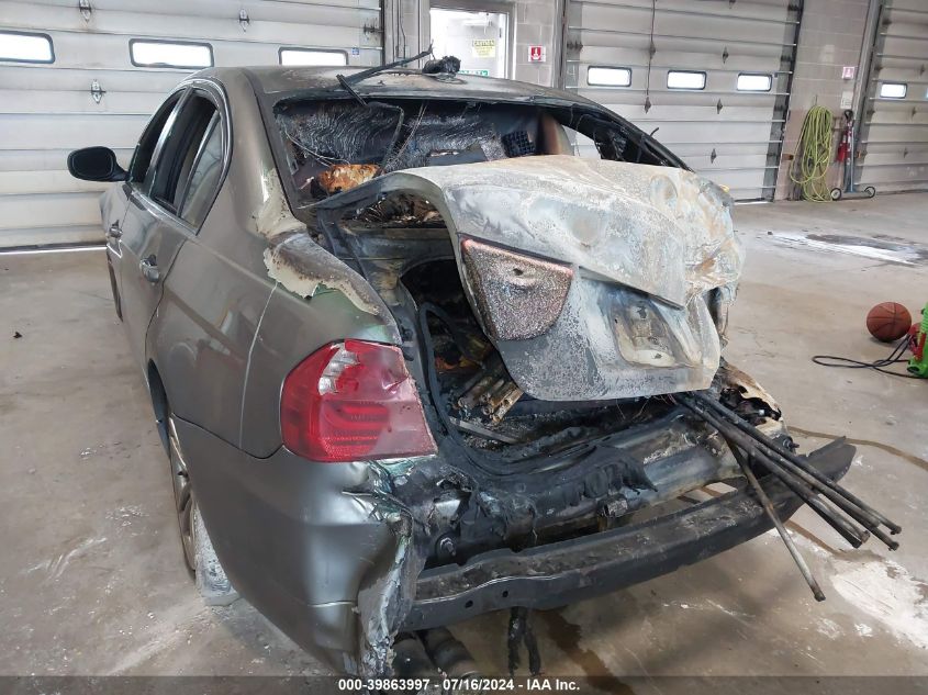 2011 BMW 328 Xi VIN: WBAPK7C59BF082994 Lot: 39863997