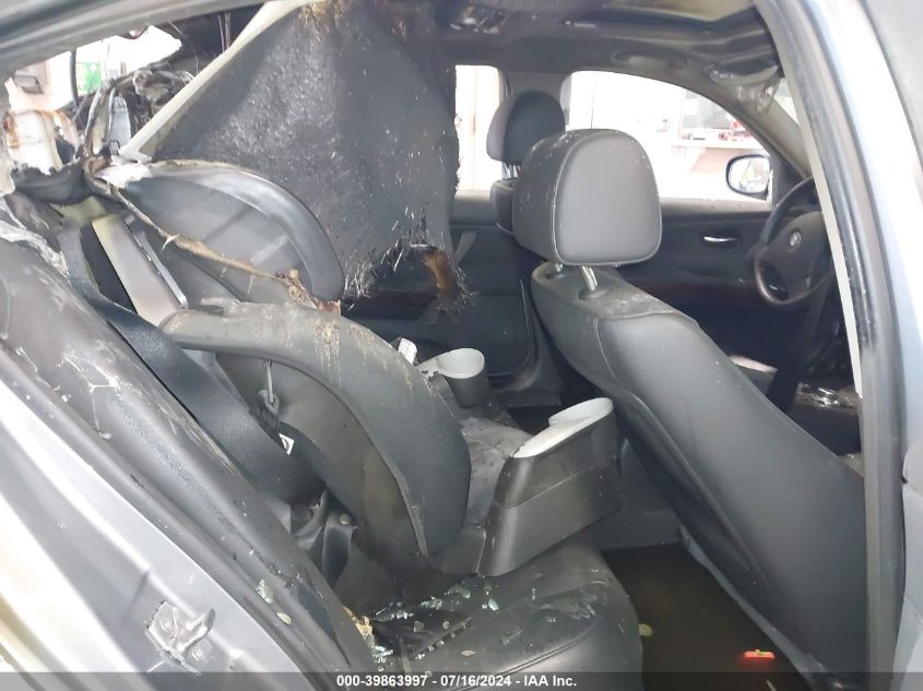 2011 BMW 328 Xi VIN: WBAPK7C59BF082994 Lot: 39863997