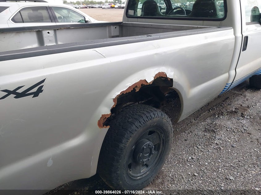 2006 Ford F-250 Xl/Xlt VIN: 1FDNF20586EA69165 Lot: 39864026