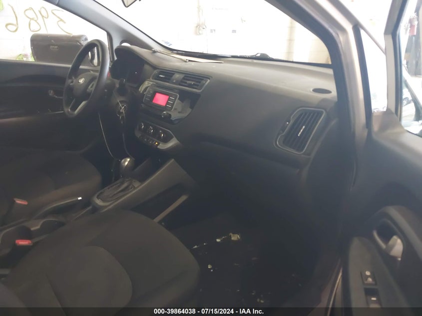 2016 KIA RIO LX - KNADM4A31G6668299