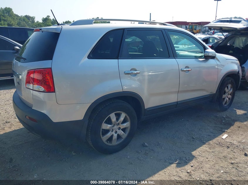 5XYKTCA6XCG192773 2012 Kia Sorento Lx