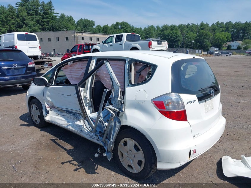 2013 Honda Fit VIN: JHMGE8H35DC045029 Lot: 39864149