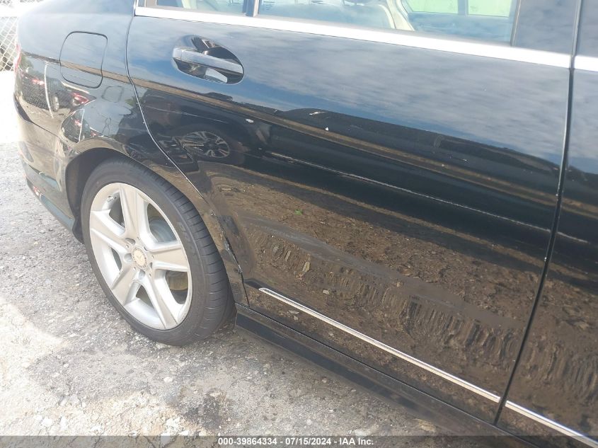 2011 Mercedes-Benz C 300 Luxury/Sport VIN: WDDGF5EBXBR140078 Lot: 39864334