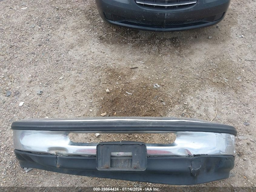 1997 Ford F-150 Lariat/Standard/Xl/Xlt VIN: 1FTDX1762VKA93869 Lot: 39864424