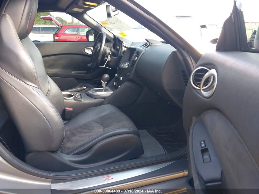 2010 Nissan 370Z Touring VIN: JN1AZ4FH5AM303772 Lot: 39864489