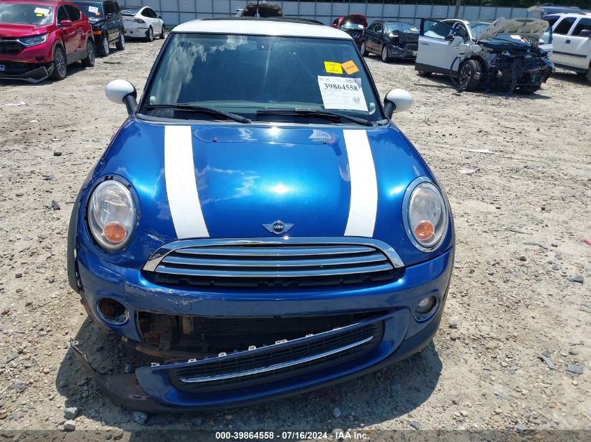 2013 Mini Hardtop Cooper VIN: WMWSU3C56DT677495 Lot: 39864558