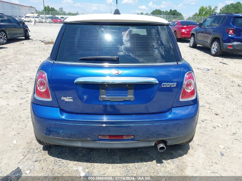 2013 Mini Hardtop Cooper VIN: WMWSU3C56DT677495 Lot: 39864558