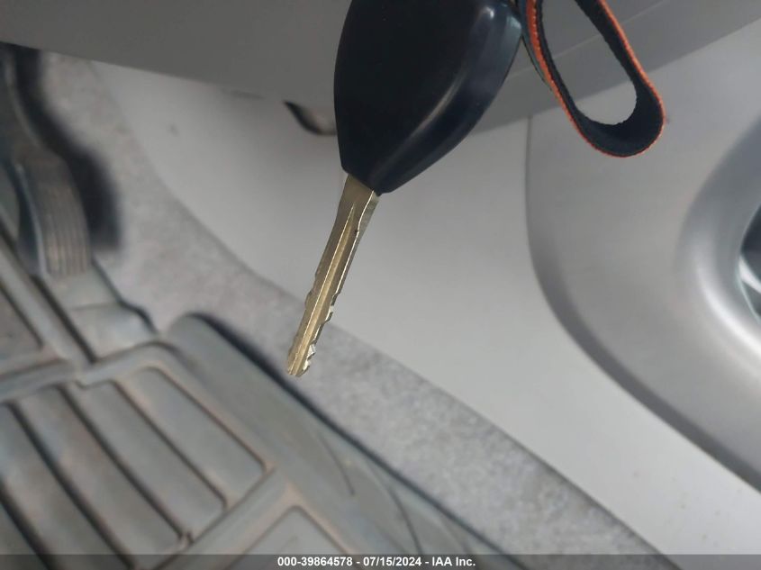 2007 Toyota Rav4 Base V6 VIN: JTMBK33V875013751 Lot: 39864578