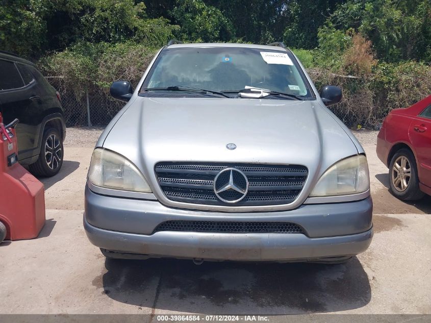 1999 Mercedes-Benz Ml 320 VIN: 4JGAB54E0XA073144 Lot: 39864584