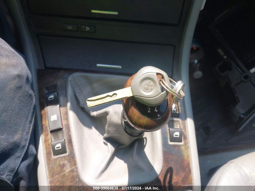 2001 BMW 330I VIN: WBAAV53421FT00619 Lot: 39864638