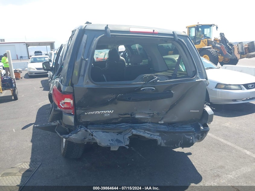 2003 Ford Expedition Xlt VIN: 1FMEU15L13LA43263 Lot: 39864644