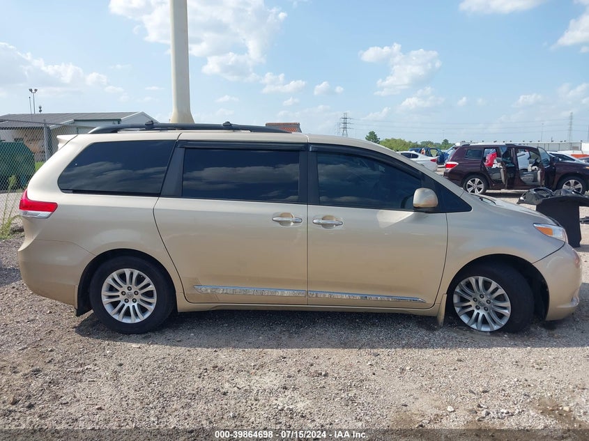 2011 Toyota Sienna Xle V6 VIN: 5TDYK3DC5BS172947 Lot: 39864698