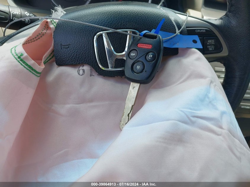 2009 Honda Accord Exl VIN: 1HGCP36829A049992 Lot: 39864913