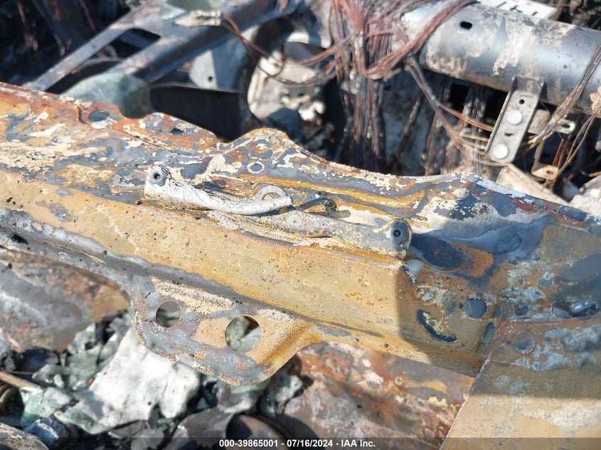 2011 Toyota Sienna VIN: 5TDKA3DC5BS004752 Lot: 39865001