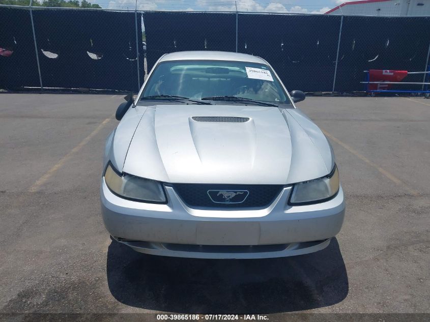 2000 Ford Mustang VIN: 1FAFP4041YF265895 Lot: 39865186