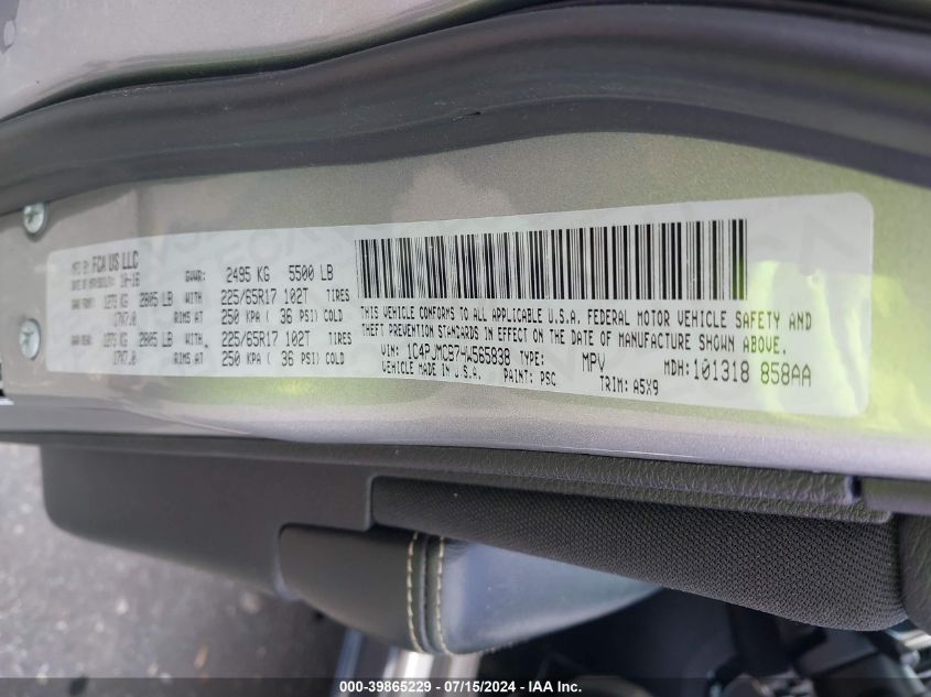 2017 Jeep Cherokee Latitude 4X4 VIN: 1C4PJMCB7HW565838 Lot: 39865229