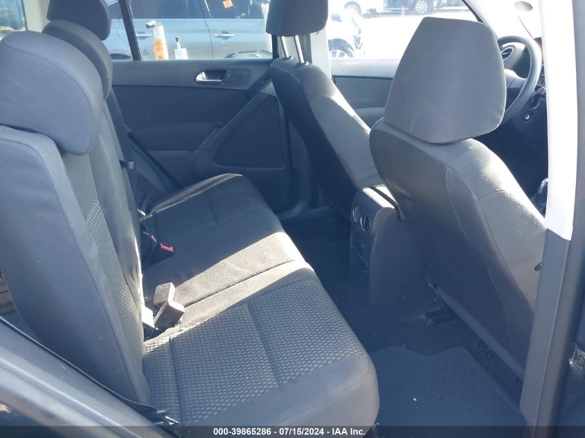 2011 Volkswagen Tiguan S VIN: WVGAV7AX9BW526665 Lot: 39865286