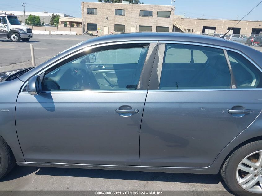 2007 Volkswagen Jetta Wolfsburg Edition VIN: 3VWEF81KX7M179381 Lot: 39865321