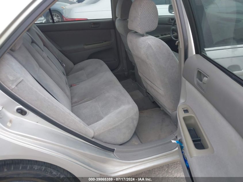 2003 Toyota Camry Le VIN: 4T1BE32K33U694184 Lot: 39865359