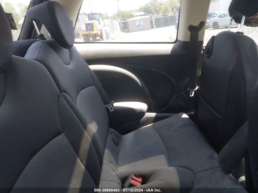 2012 Mini Cooper VIN: WMWSU3C51CT542262 Lot: 39865483