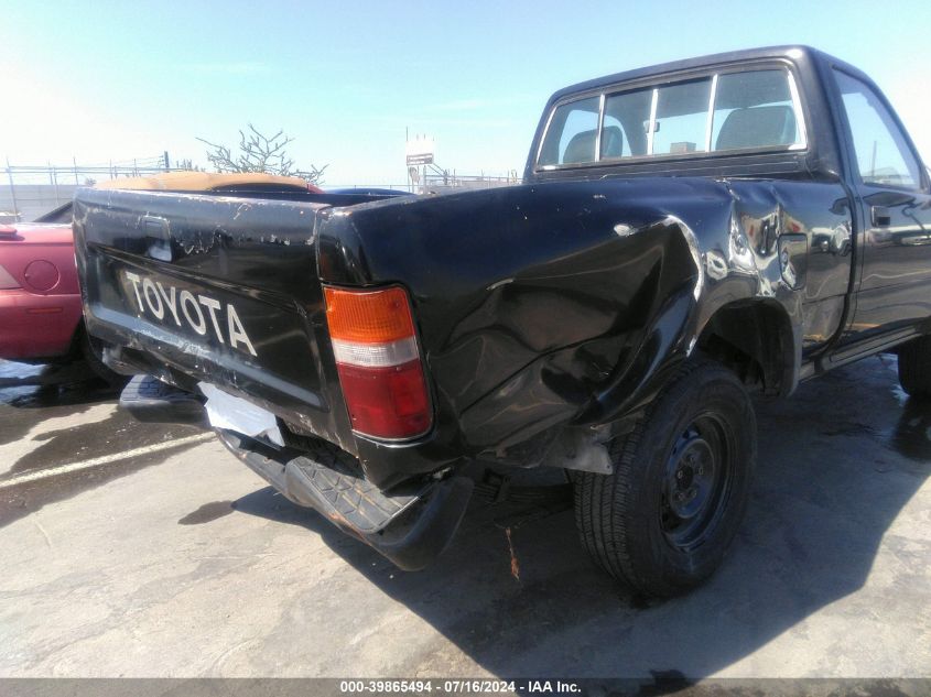 1992 Toyota Pickup 1/2 Ton Short Wheelbase VIN: JT4RN81A1N5138901 Lot: 39865494