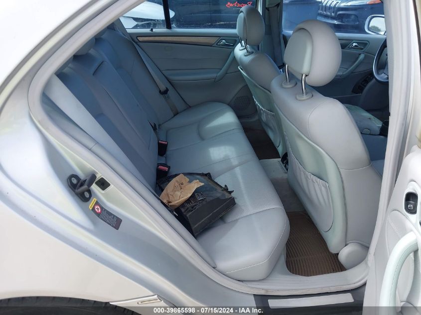 2004 Mercedes-Benz C 230 Kompressor Sport/Sport VIN: WDBRF40J84A637416 Lot: 39865598