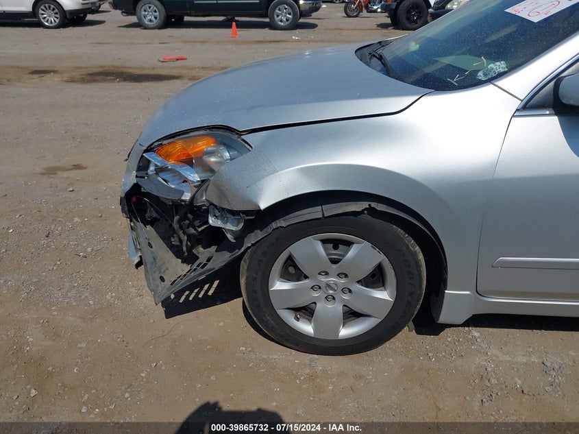 2008 Nissan Altima 2.5 S VIN: 1N4AL21E88N465681 Lot: 39865732