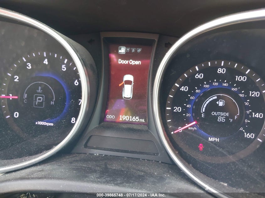 2015 Hyundai Santa Fe Sport 2.4L VIN: 5XYZUDLB0FG288265 Lot: 39865748