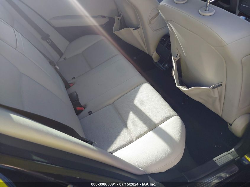 2010 Mercedes-Benz C 300 VIN: WDDGF5EB4AR112047 Lot: 39865891