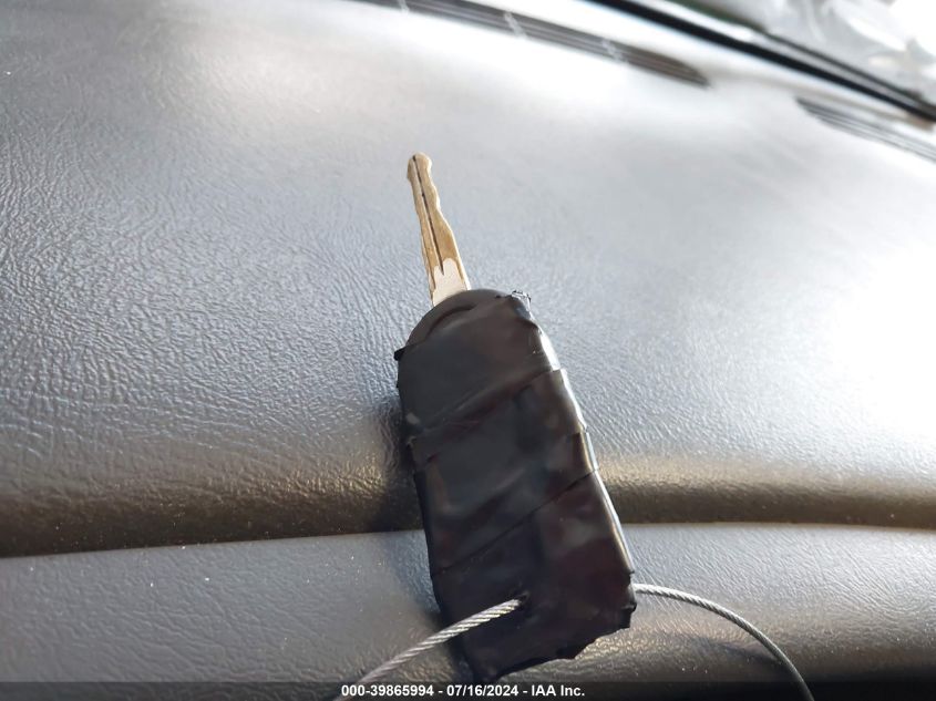 2003 Chevrolet Tahoe Ls VIN: 1GNEC13V83J185219 Lot: 39865994