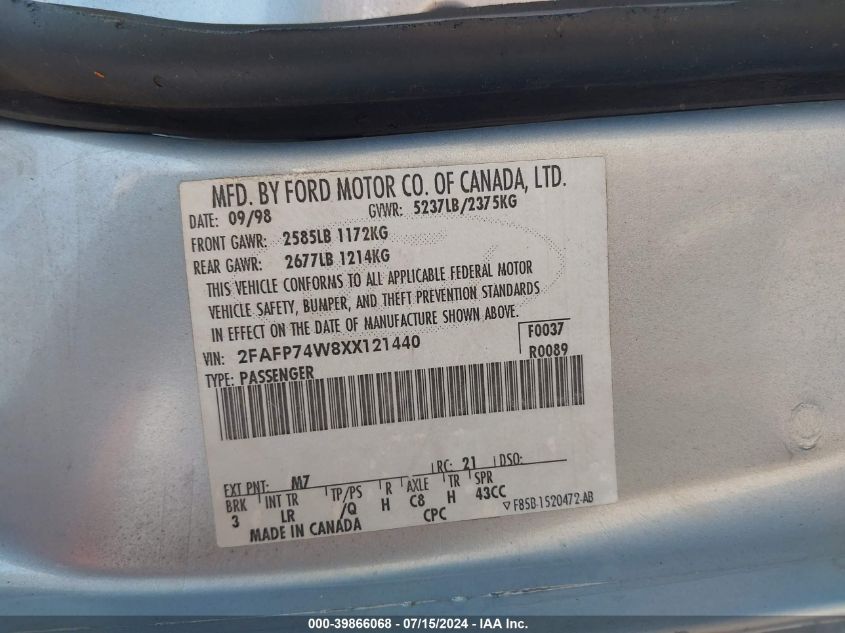 2FAFP74W8XX121440 1999 Ford Crown Victoria Lx