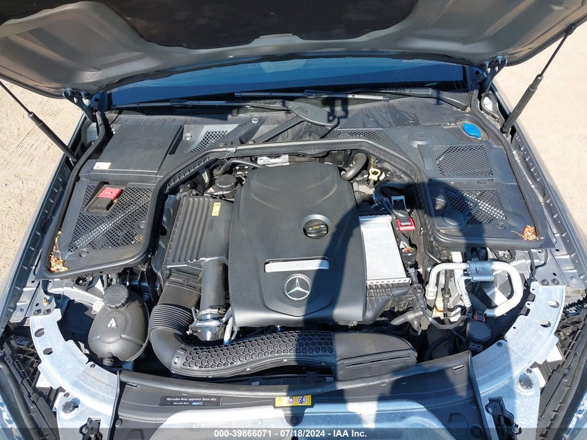 2015 Mercedes-Benz C 300 4Matic VIN: 55SWF4KB7FU035853 Lot: 39866071