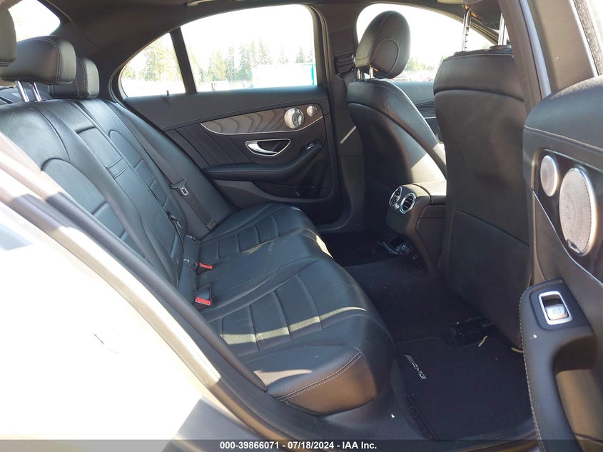 2015 Mercedes-Benz C 300 4Matic VIN: 55SWF4KB7FU035853 Lot: 39866071