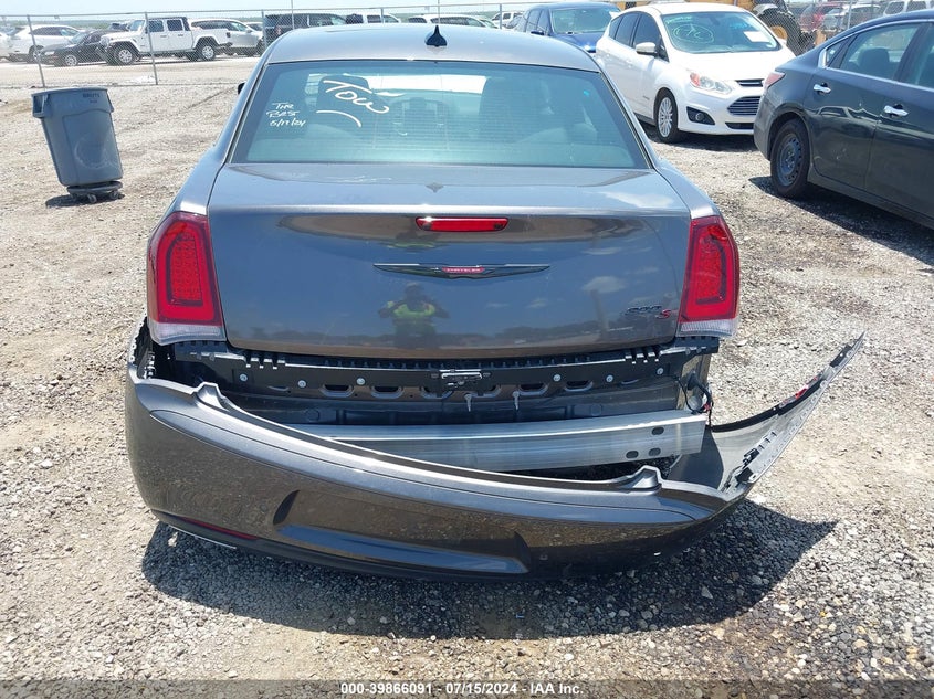 2023 Chrysler 300 300S VIN: 2C3CCABG4PH613799 Lot: 39866091